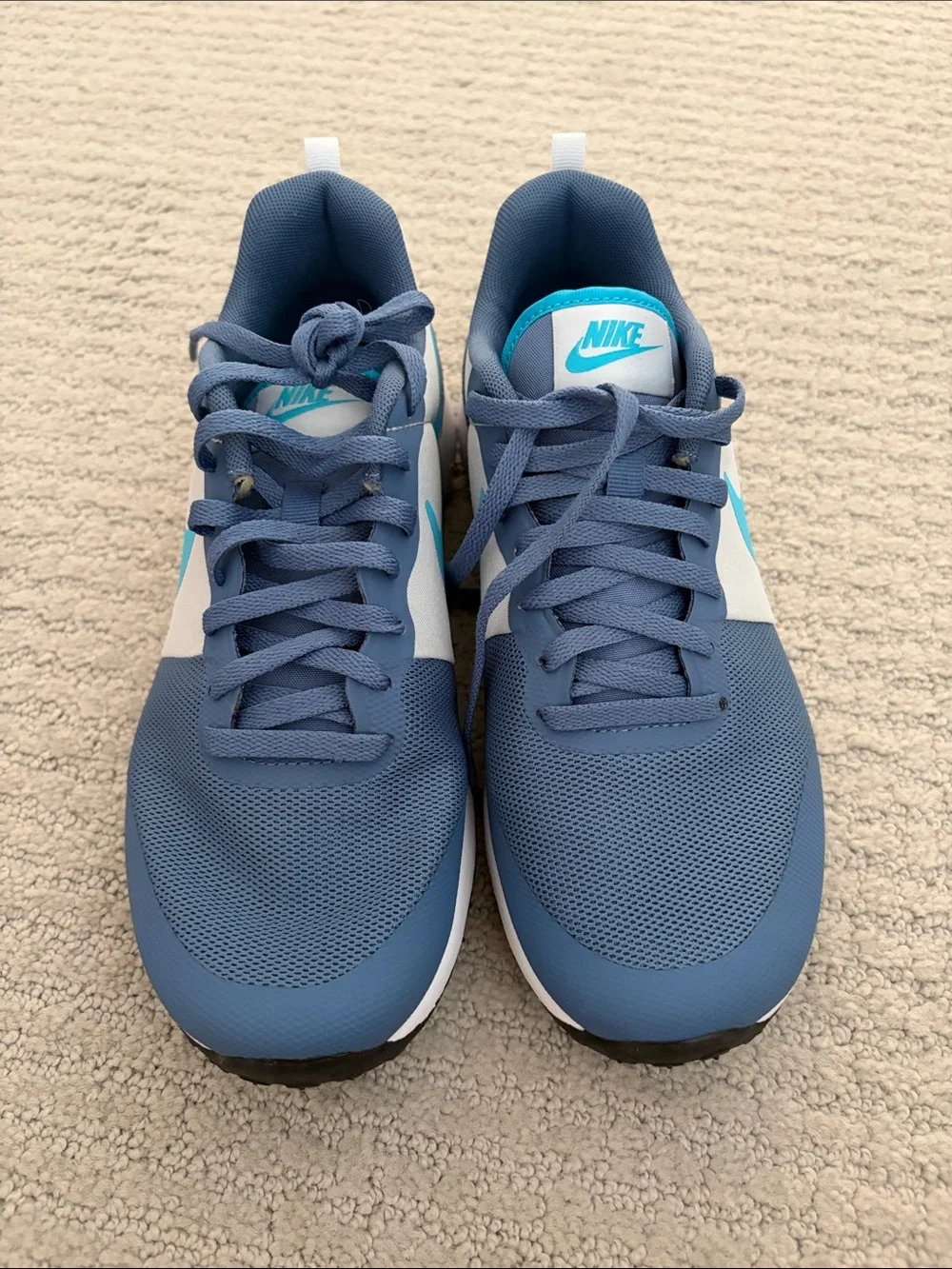 Nike Blue and Teal Low-Top Trainers - 7